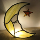 moon-nightlamp-stained-glass