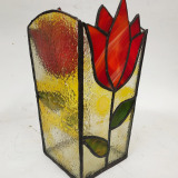 red-tulip-stained-glass-vase