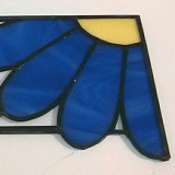 stained-glass-try-bleu