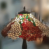 tiffany-lamp-red-and-cream