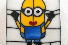 tiffany-minion-wall-lamp