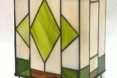 tiffany-table-lamp-green-white