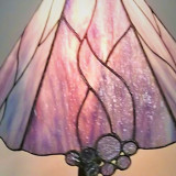 pink-table-tiffany-lamp