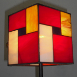 table-lamp-mondrian-stained-glass