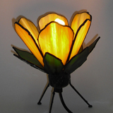lamp-legs_flower-orange